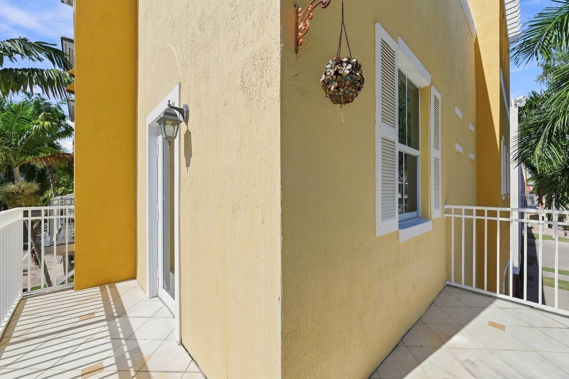 2332 Vintage Drive, Lighthouse Point, FL 33064 Bed 2 Balcony