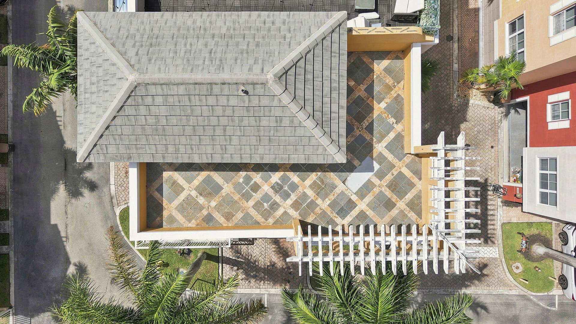 2332 Vintage Drive, Lighthouse Point, FL 33064 Terrace