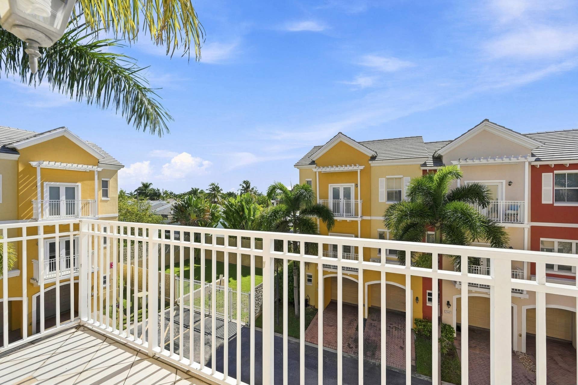 2332 Vintage Drive, Lighthouse Point, FL 33064 Bed 2 Balcony