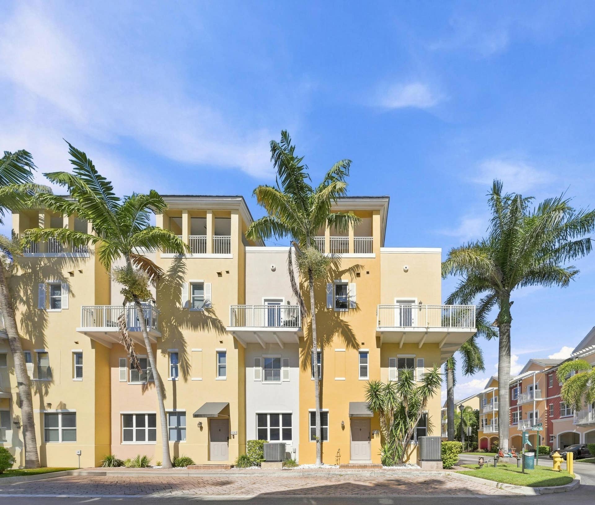 2332 Vintage Drive, Lighthouse Point, FL 33064 Front View