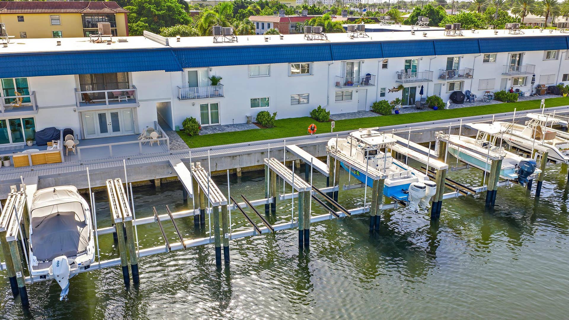 316 Southwind Court, #Apt 107, North Palm Beach, FL 33408 316 Southwind Dr Unit 107-4