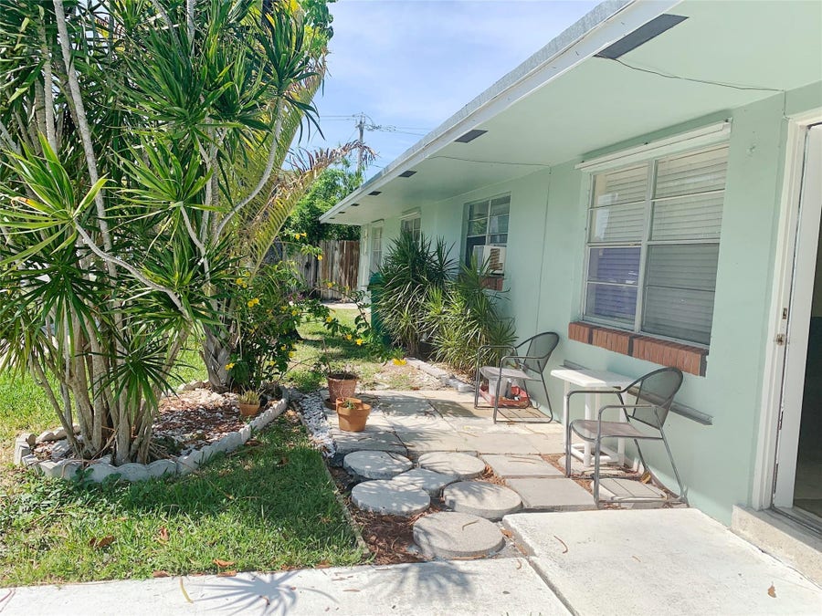 Property photo for 511 SE 2nd Avenue, #South, Dania Beach, FL
