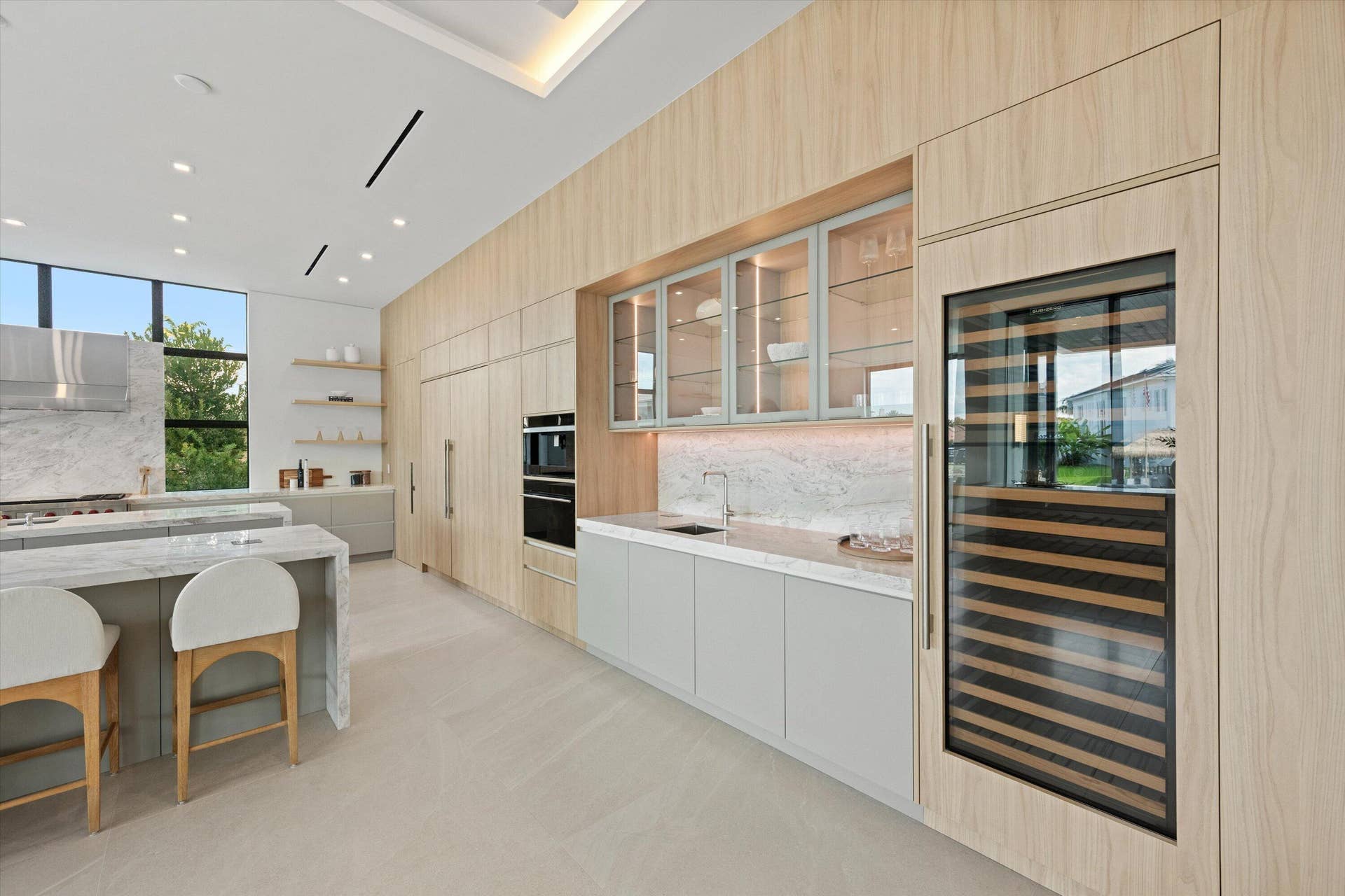 591 Golden Harbour Drive, Boca Raton, FL 33432 09922136-6FAB-4A60-9D8D-D8D33ACE7C78