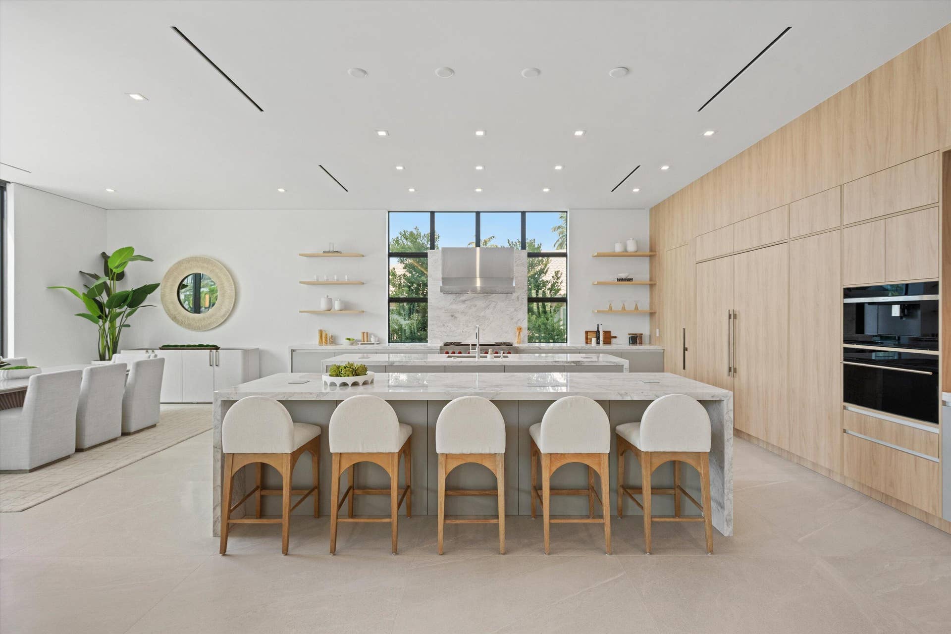 591 Golden Harbour Drive, Boca Raton, FL 33432 E03704A7-3906-44EE-8D7E-02EF685ADDD3