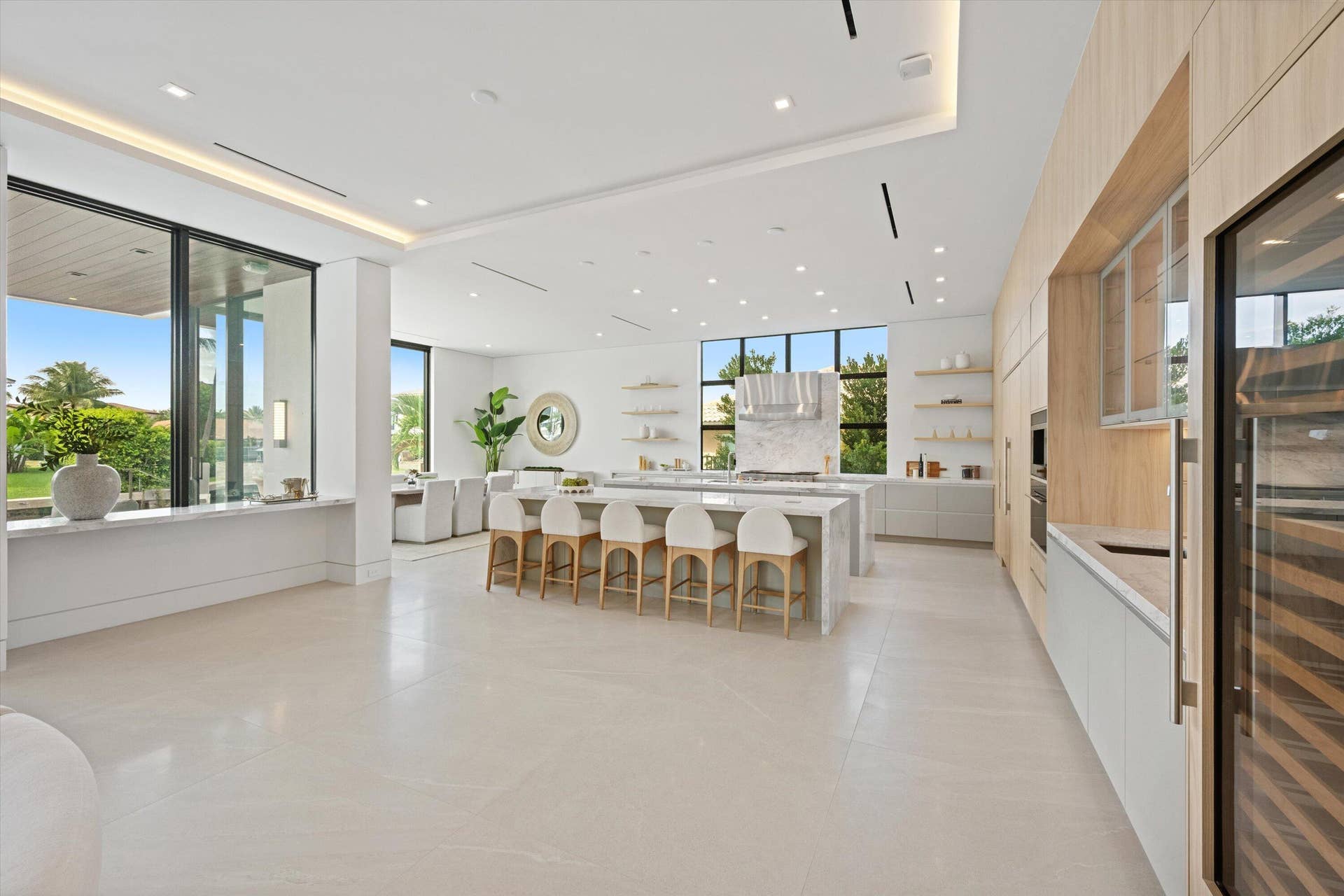 591 Golden Harbour Drive, Boca Raton, FL 33432 7289C625-EC16-4634-8620-447273E79974