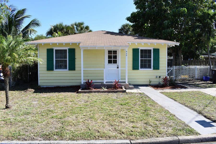 Property photo for 940 BIGNONIA Road, West Palm Beach, FL