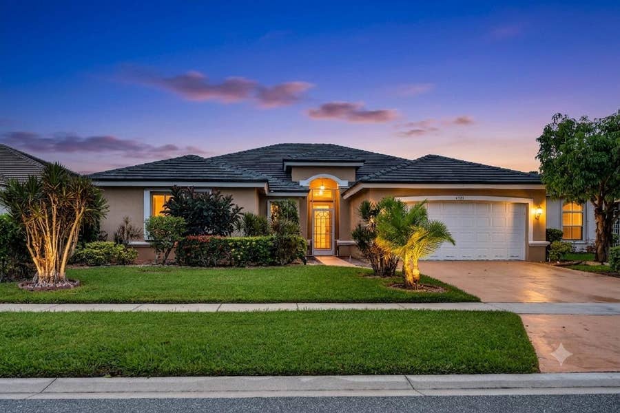 Property photo for 6783 Las Colinas Court, Lake Worth, FL