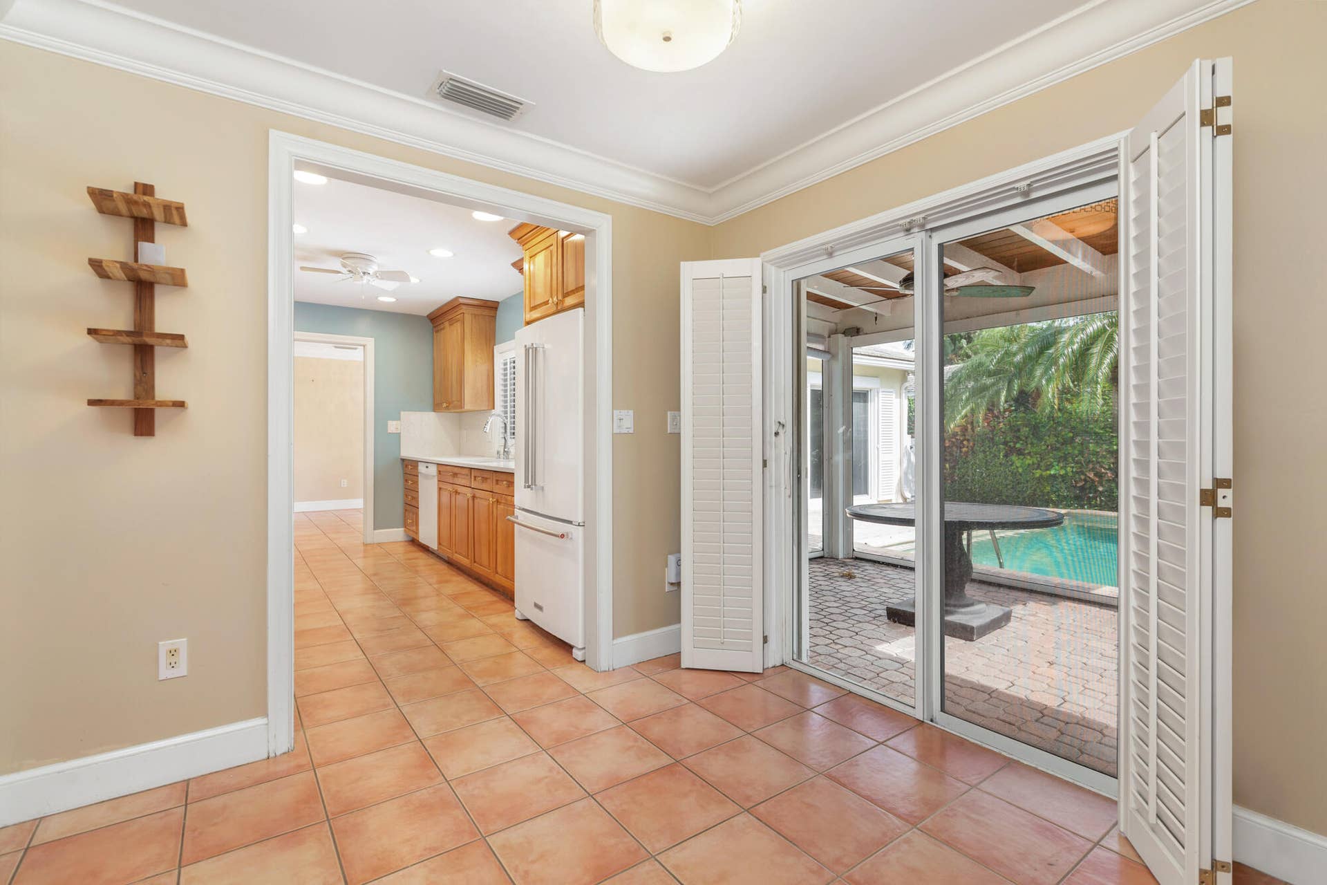 245 COLONIAL Lane, Palm Beach, FL 33480 Dining/Kitchen Area