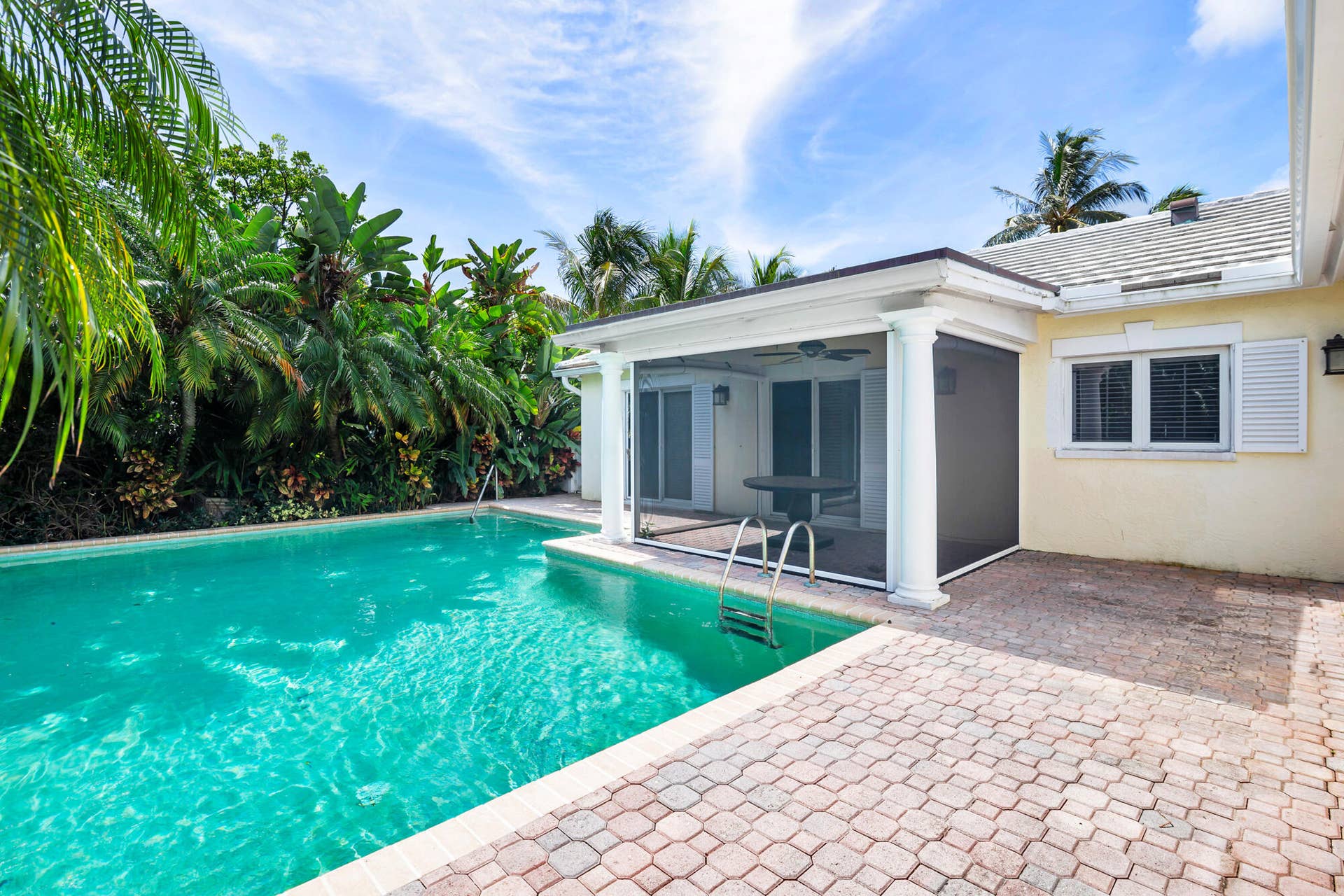 245 COLONIAL Lane, Palm Beach, FL 33480 Pool