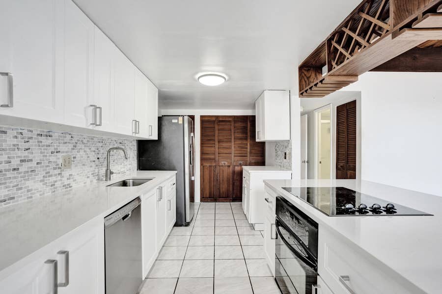 Property photo for 731 E COCO PLUM Circle, #4, Plantation, FL