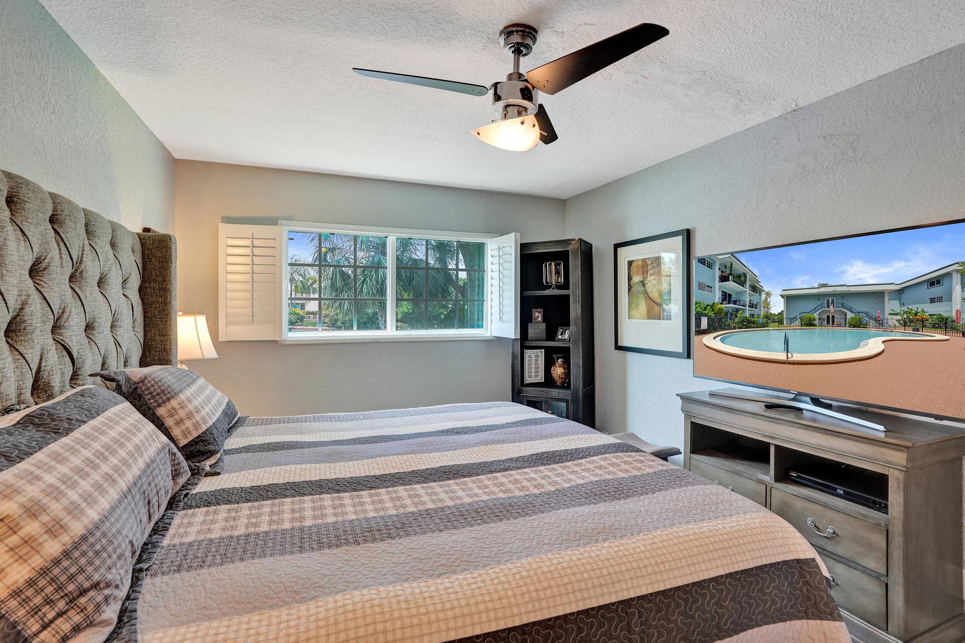 3004 NE 5TH Terrace, #107-C, Wilton Manors, FL 33334 DSC02209
