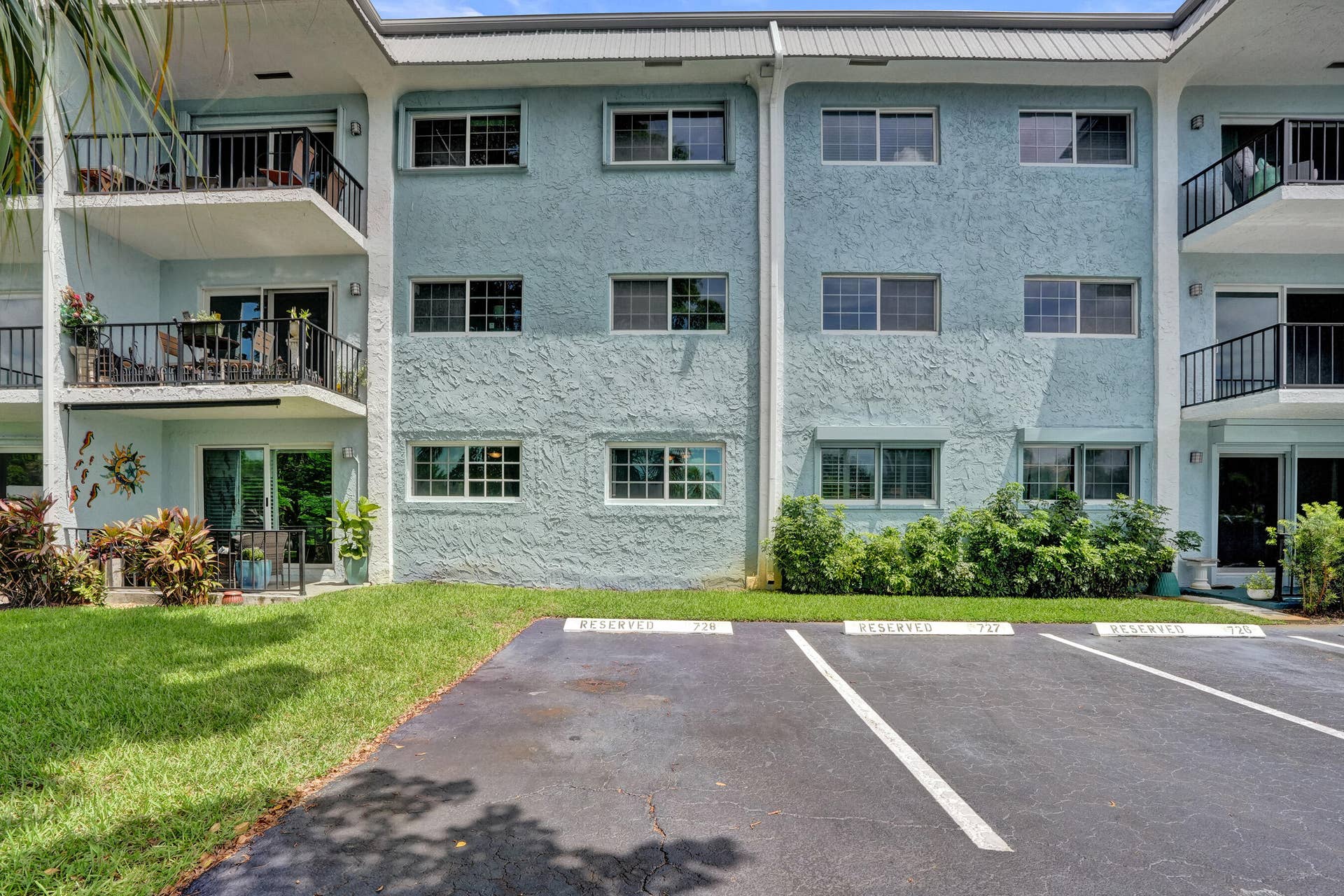 3004 NE 5TH Terrace, #107-C, Wilton Manors, FL 33334 DSC02248