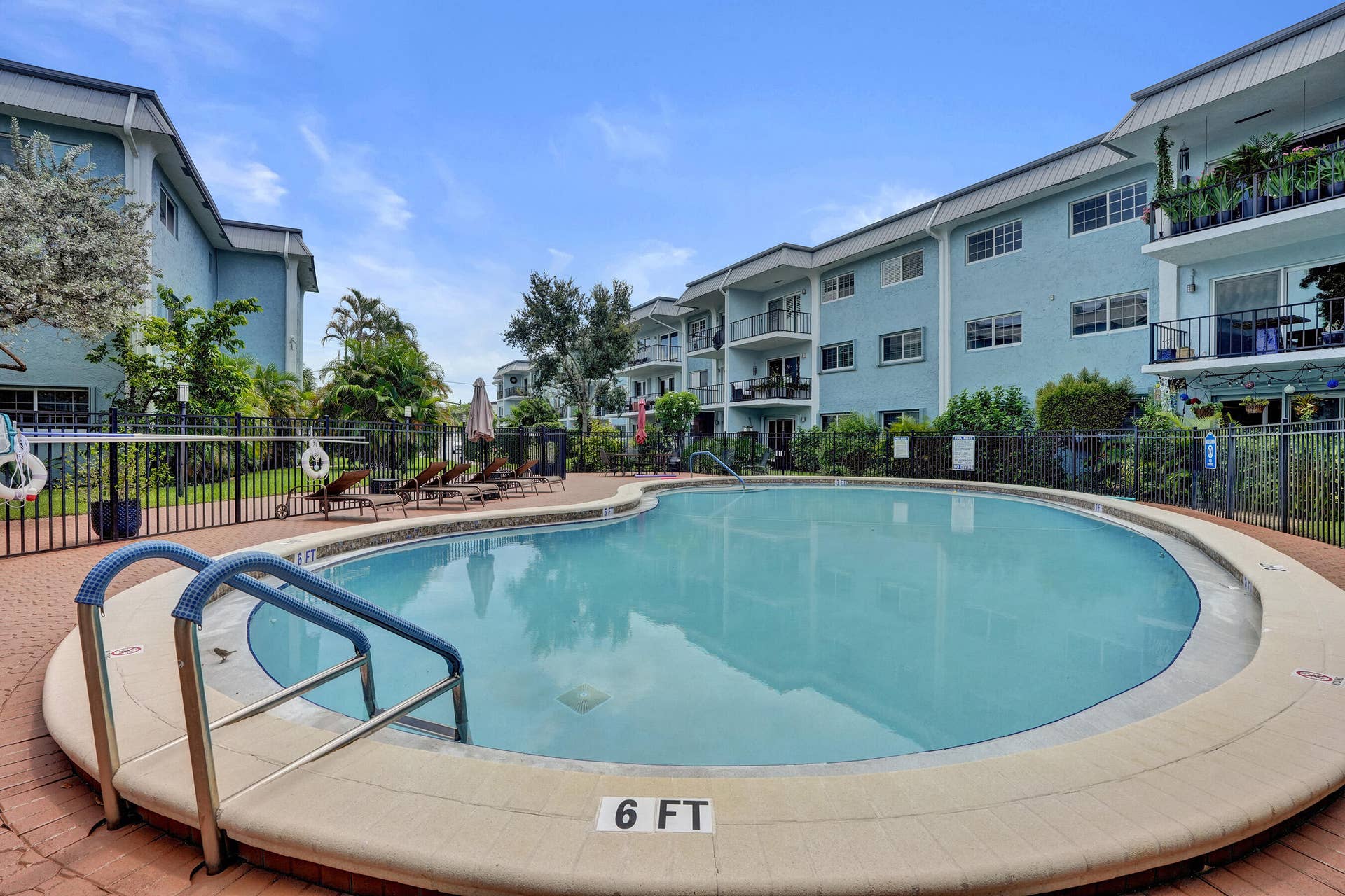 3004 NE 5TH Terrace, #107-C, Wilton Manors, FL 33334 DSC02380