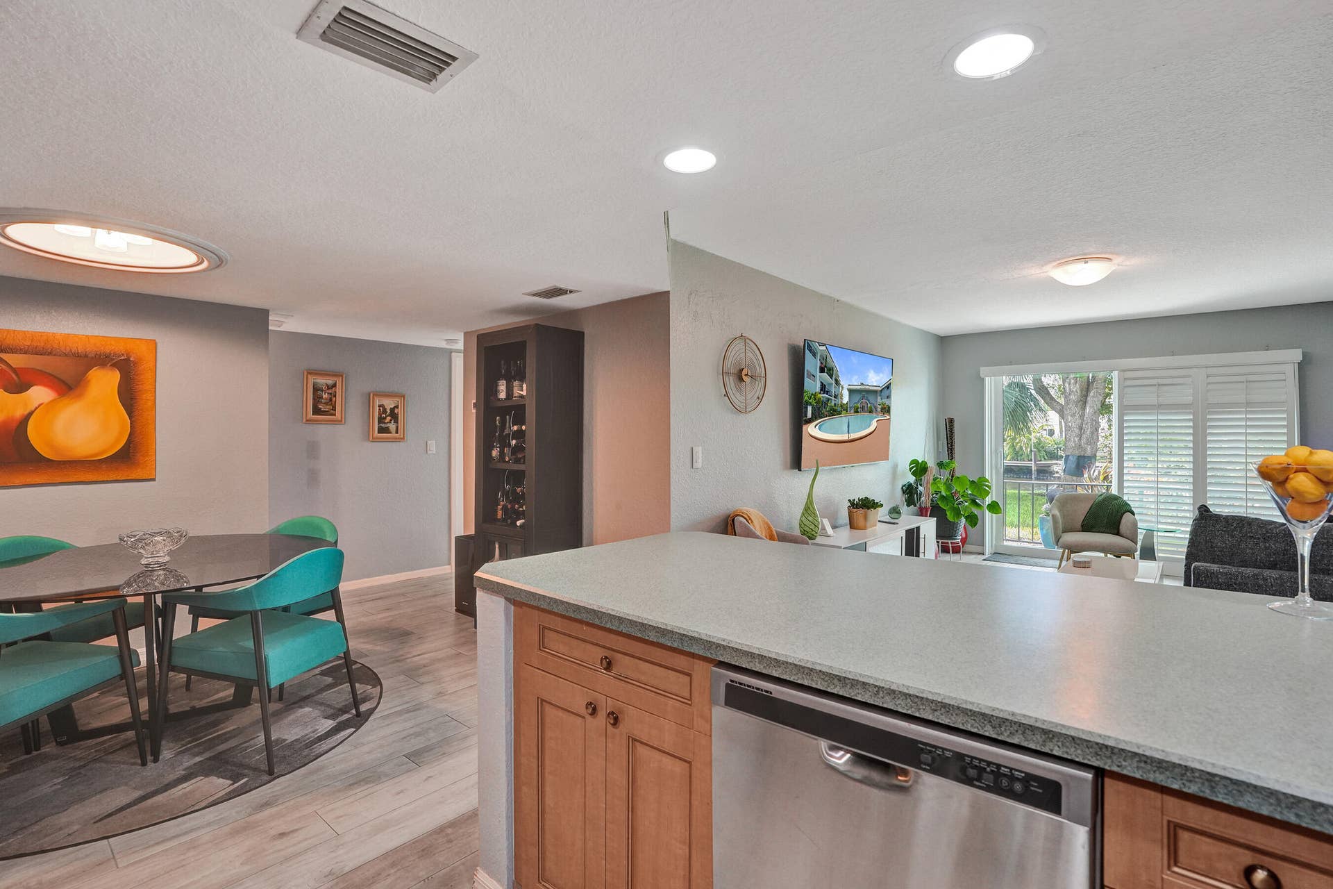 3004 NE 5TH Terrace, #107-C, Wilton Manors, FL 33334 DSC02302