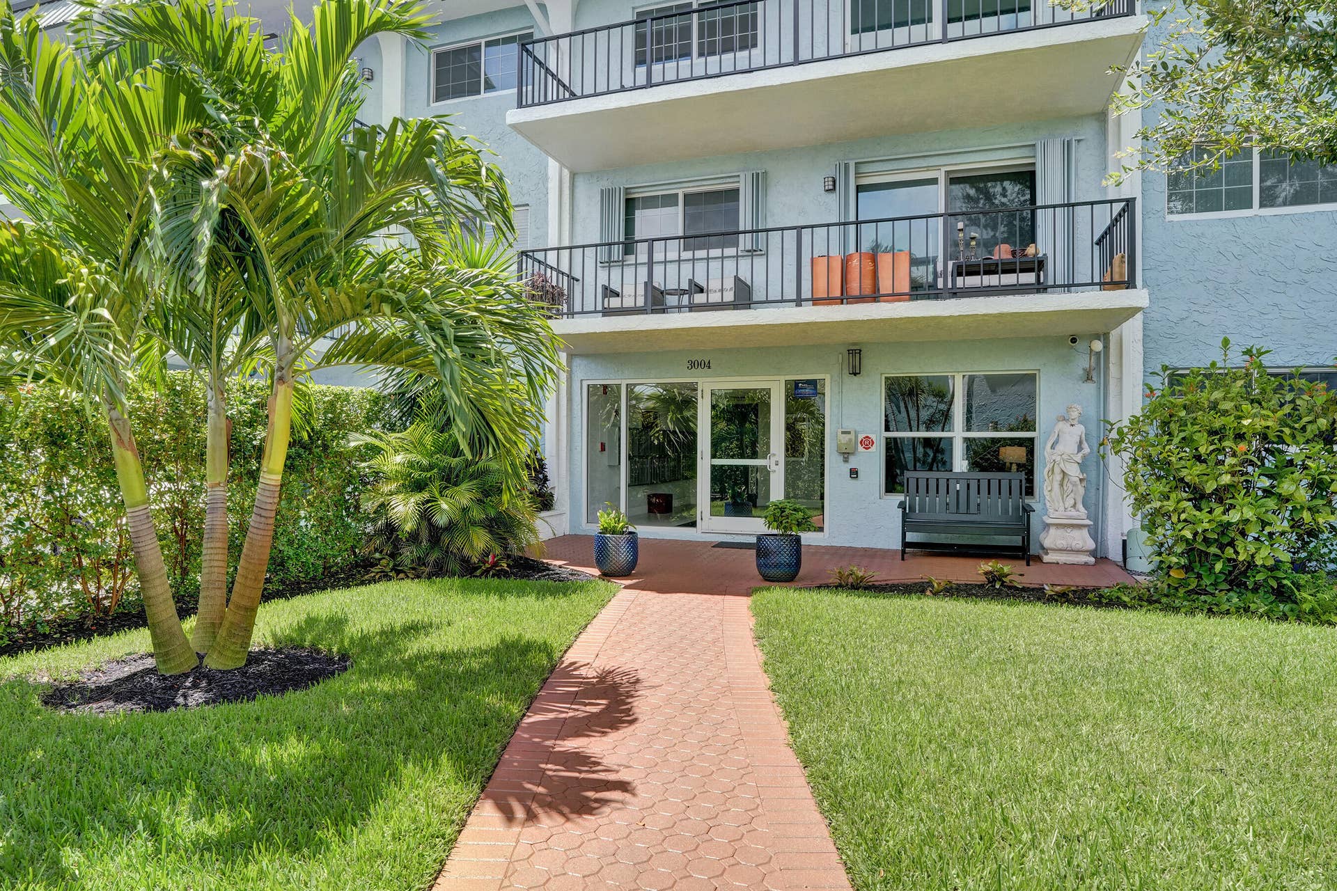 3004 NE 5TH Terrace, #107-C, Wilton Manors, FL 33334 DSC02179