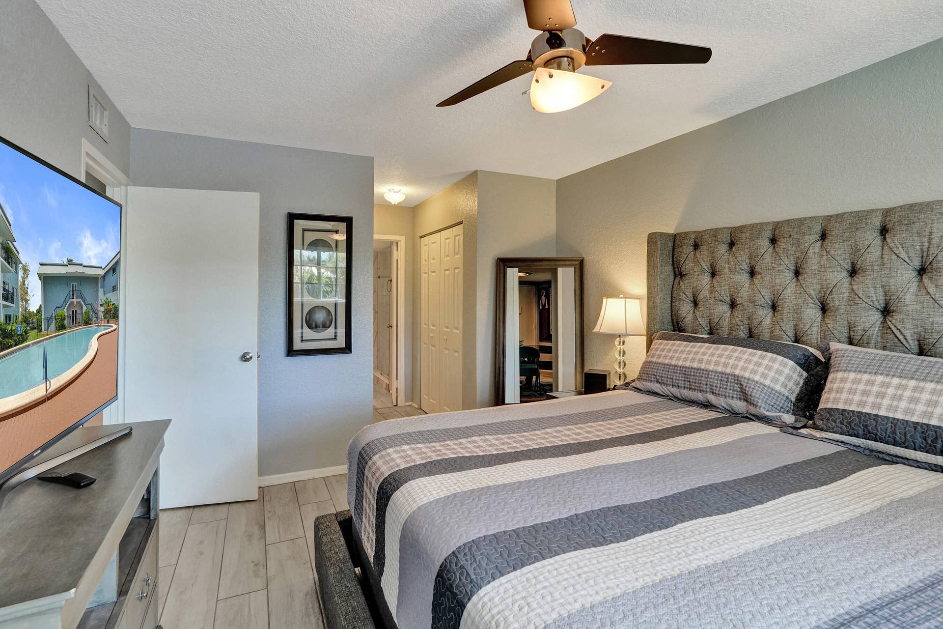 3004 NE 5TH Terrace, #107-C, Wilton Manors, FL 33334 DSC02215
