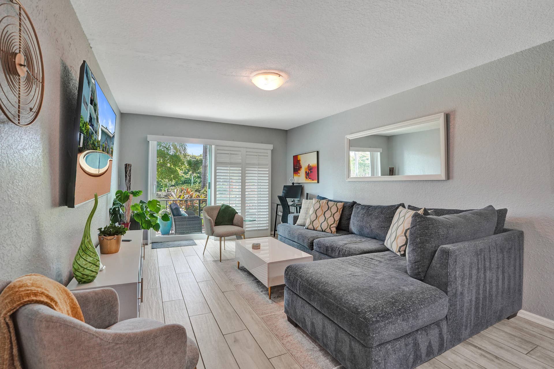 3004 NE 5TH Terrace, #107-C, Wilton Manors, FL 33334 DSC02305