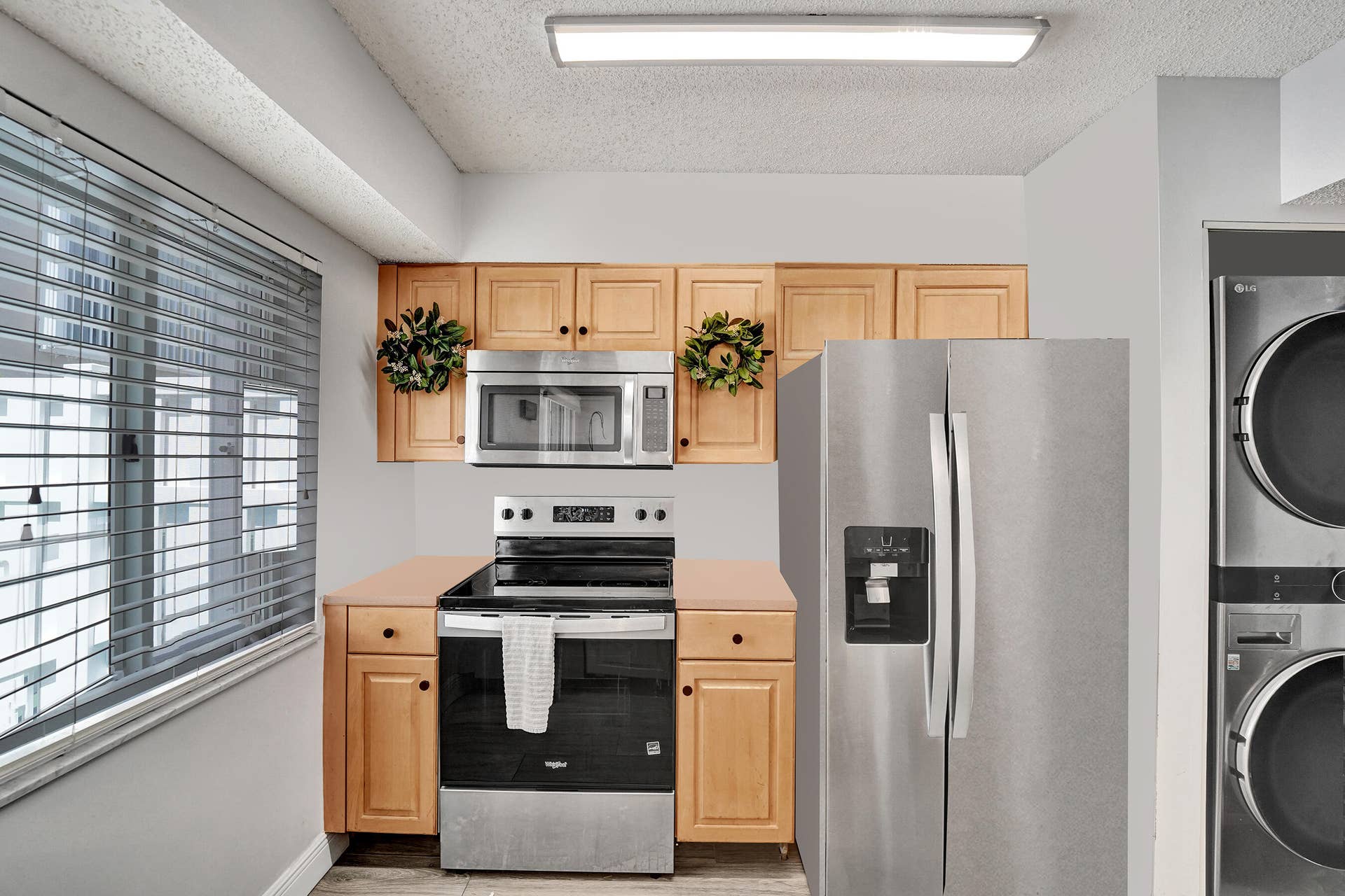 173 Riviera Circle, Weston, FL 33326 Kitchen