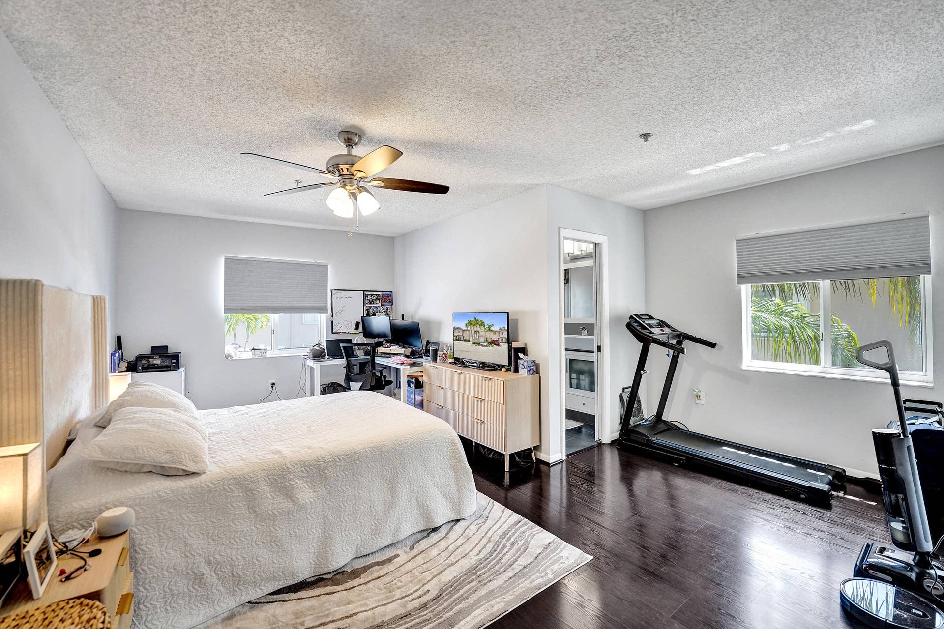 173 Riviera Circle, Weston, FL 33326 Primary bedroom
