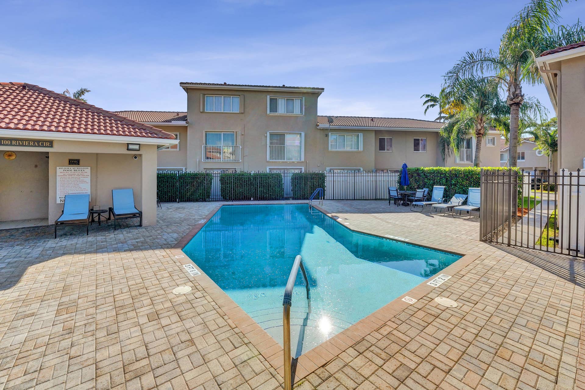 173 Riviera Circle, Weston, FL 33326 DSC09138