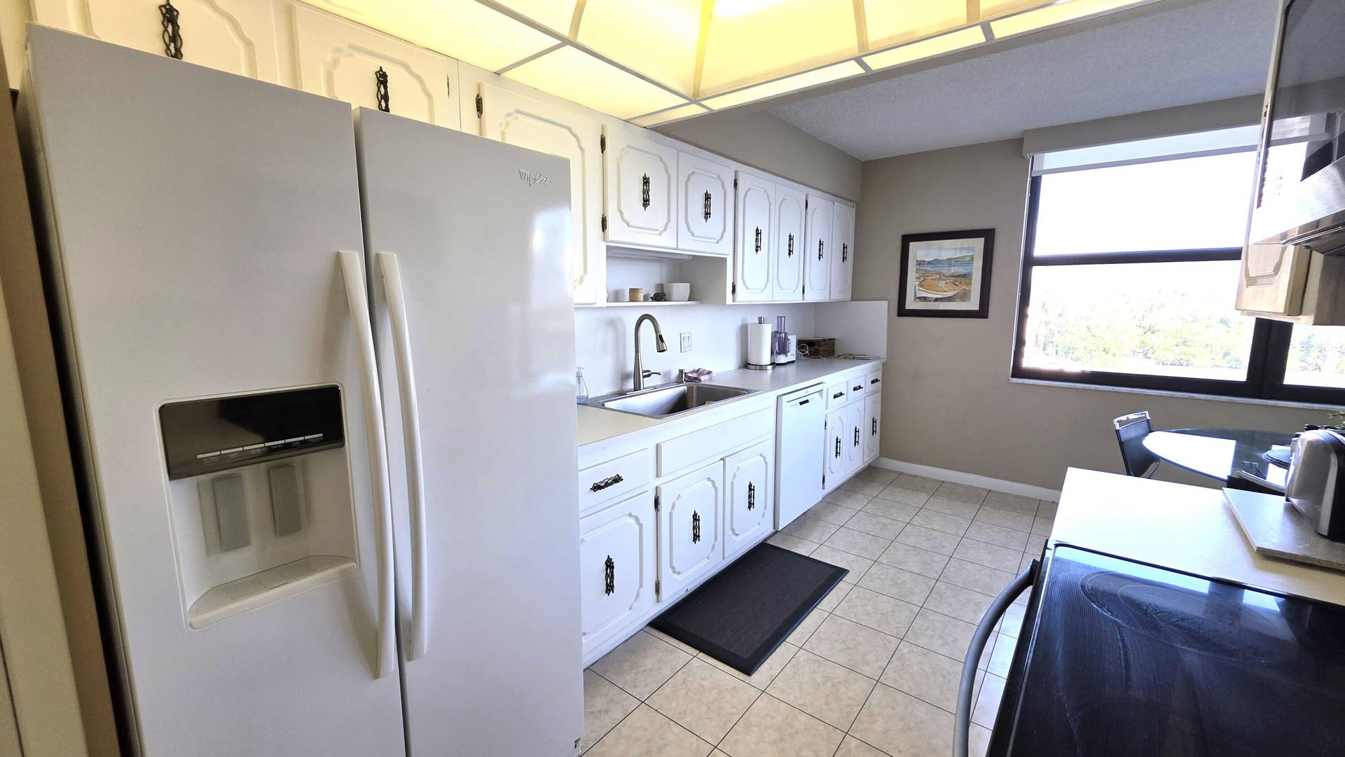 936 Intracoastal Drive, #5B, Fort Lauderdale, FL 33304 Kitchen