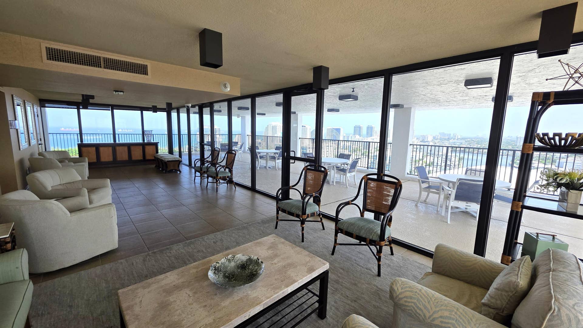 936 Intracoastal Drive, #5B, Fort Lauderdale, FL 33304 Corinthian Club