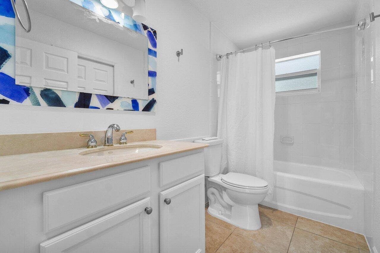 125 Gregory Place, West Palm Beach, West Palm Beach, FL 33405 015-125GregoryPlace-WestPalmBeach-FL-334