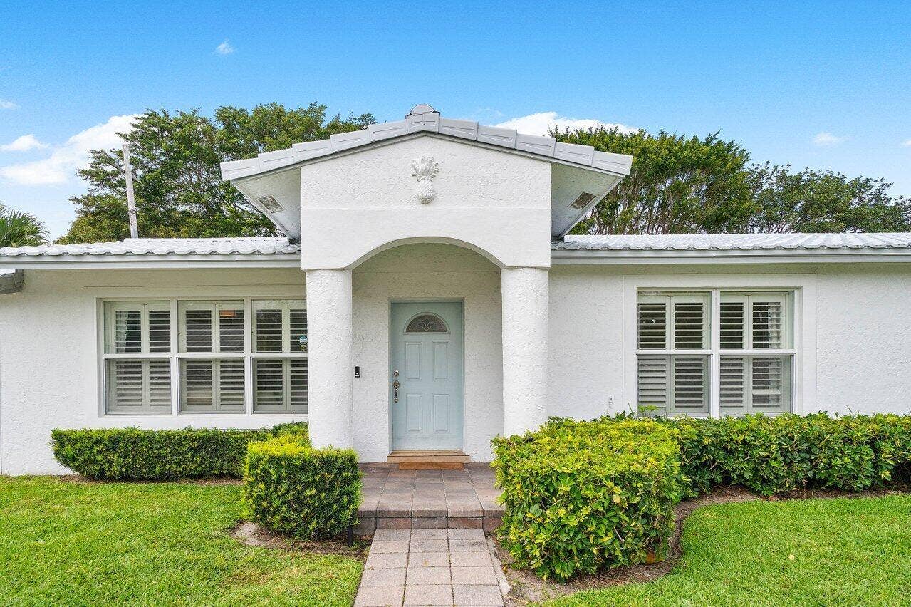 125 Gregory Place, West Palm Beach, West Palm Beach, FL 33405 front of house