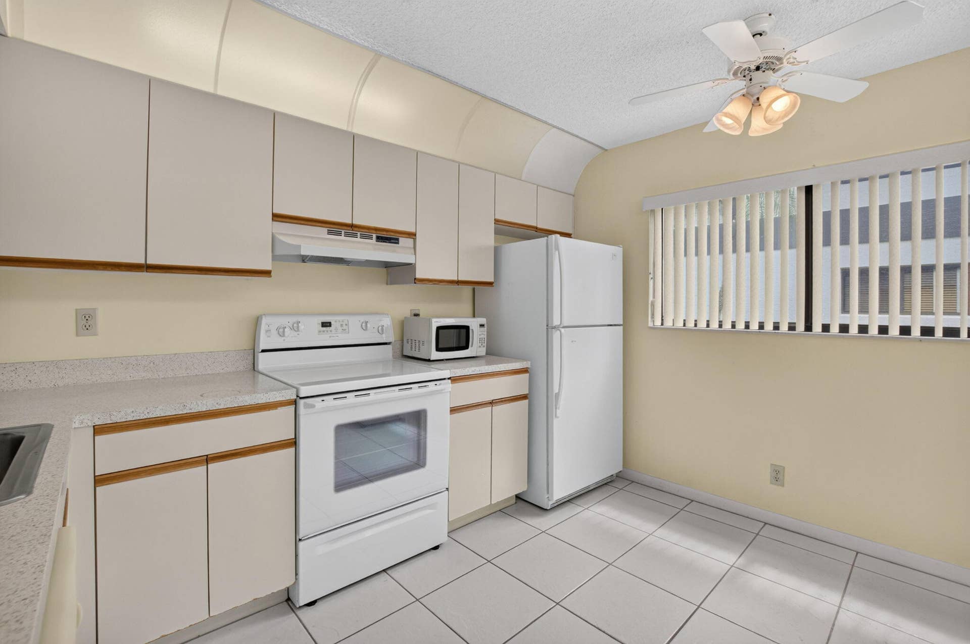 15234 Lakes Of Delray Boulevard, #254, Delray Beach, FL 33484 19-web-or-mls-DSC_6387