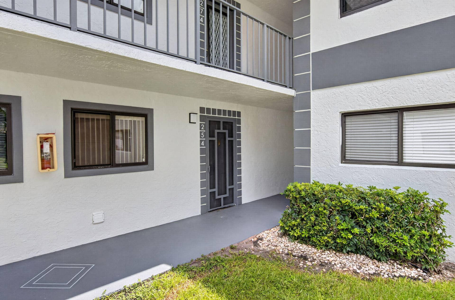 15234 Lakes Of Delray Boulevard, #254, Delray Beach, FL 33484 3-web-or-mls-DSC_6437