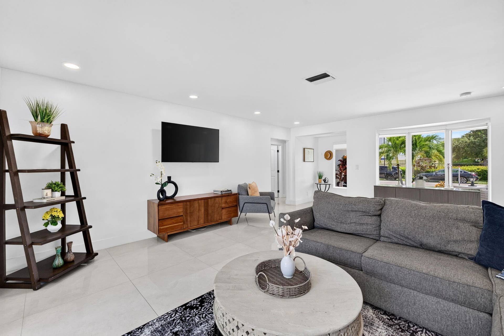 10-web-or-mls-699A8246