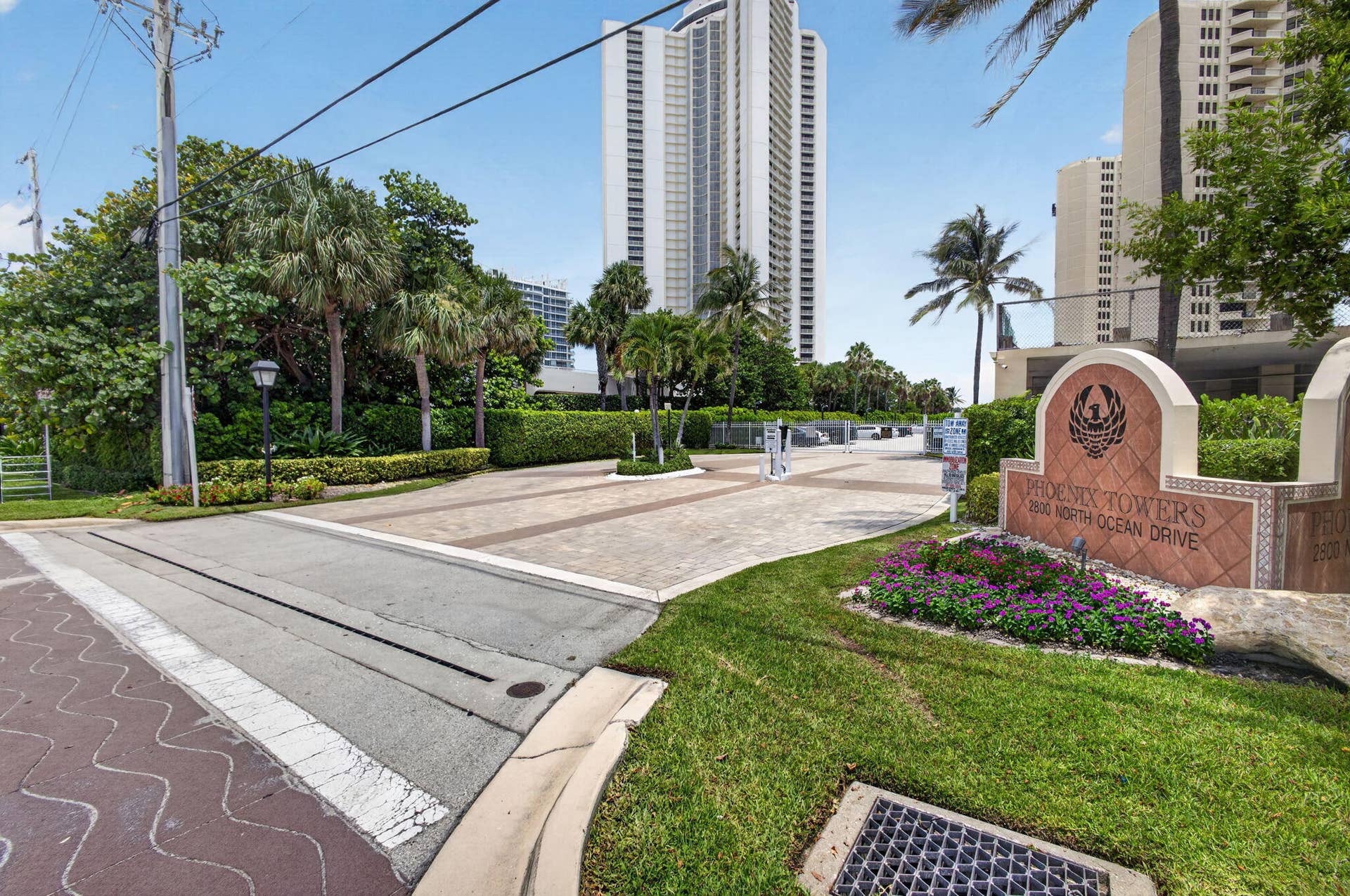 2800 N OCEAN Drive, #B-4A, Singer Island, FL 33404 58-web-or-mls-5D1A4156