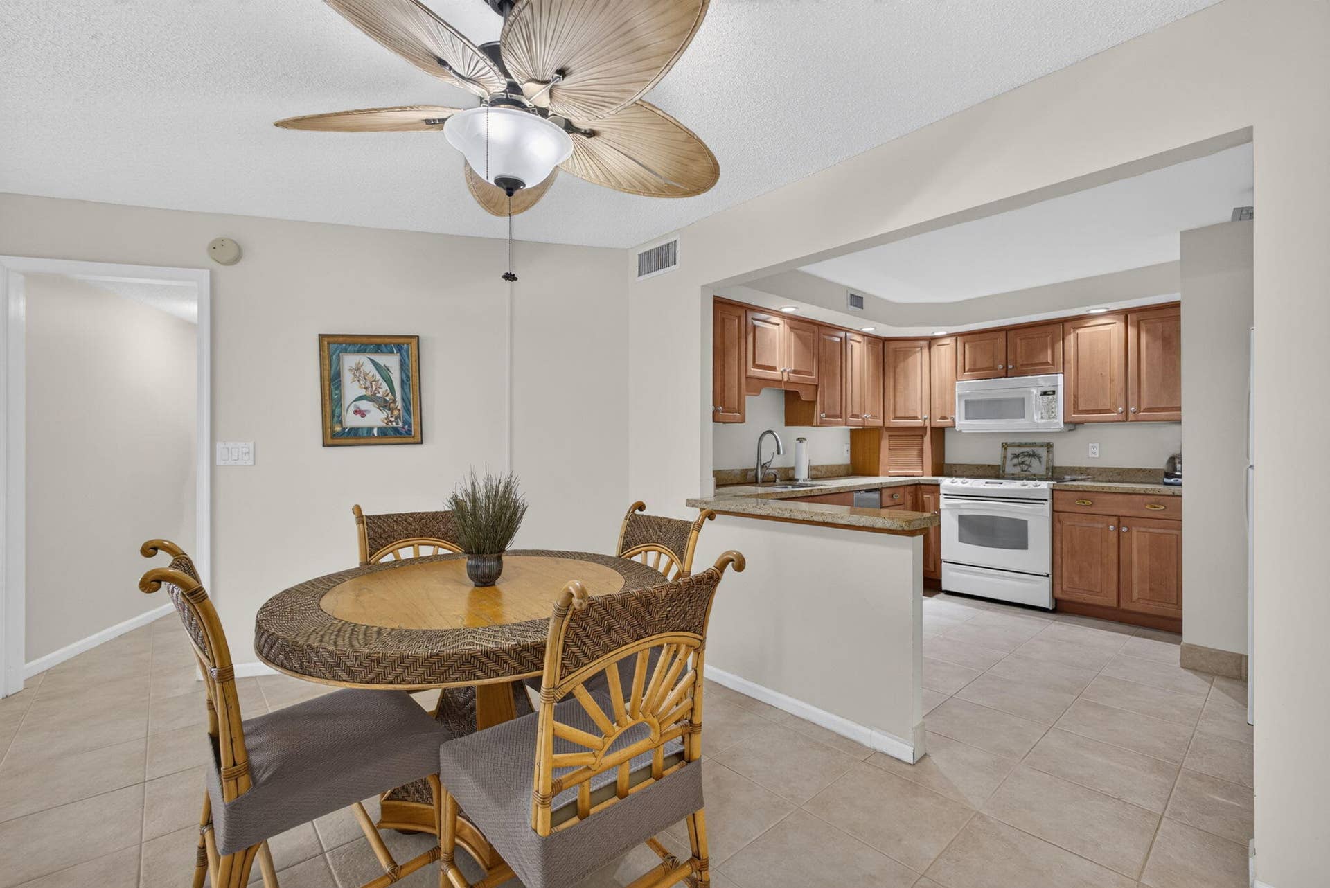 2800 N OCEAN Drive, #B-4A, Singer Island, FL 33404 5-web-or-mls-5D1A3908