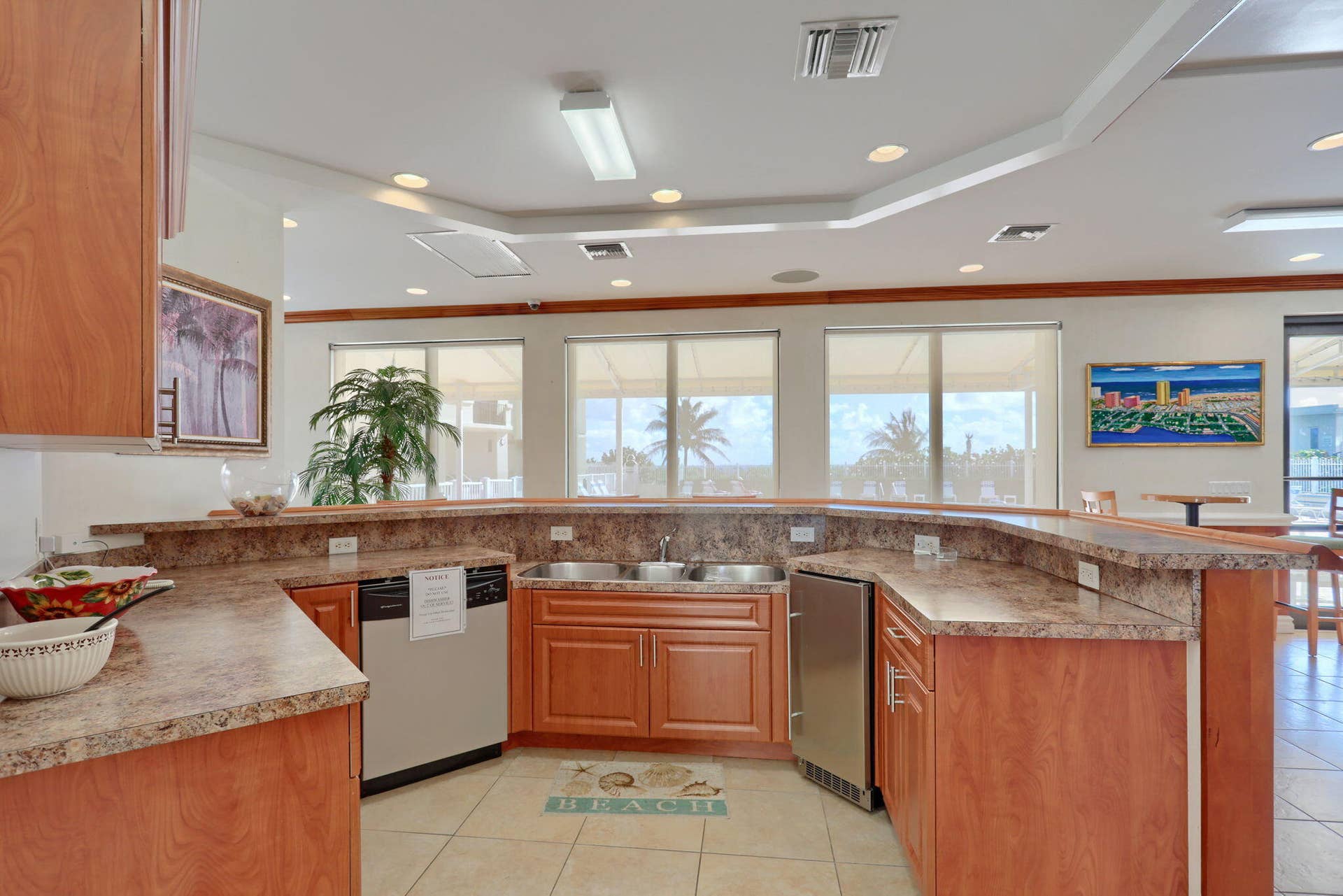 2800 N OCEAN Drive, #B-4A, Singer Island, FL 33404 Clubhouse