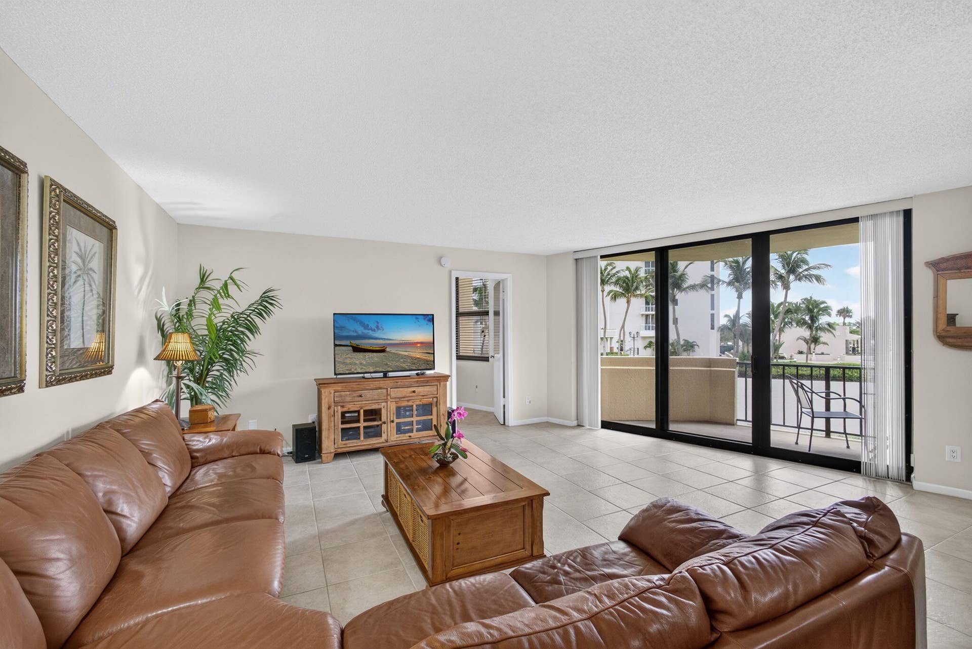 2800 N OCEAN Drive, #B-4A, Singer Island, FL 33404 15-web-or-mls-5D1A3951