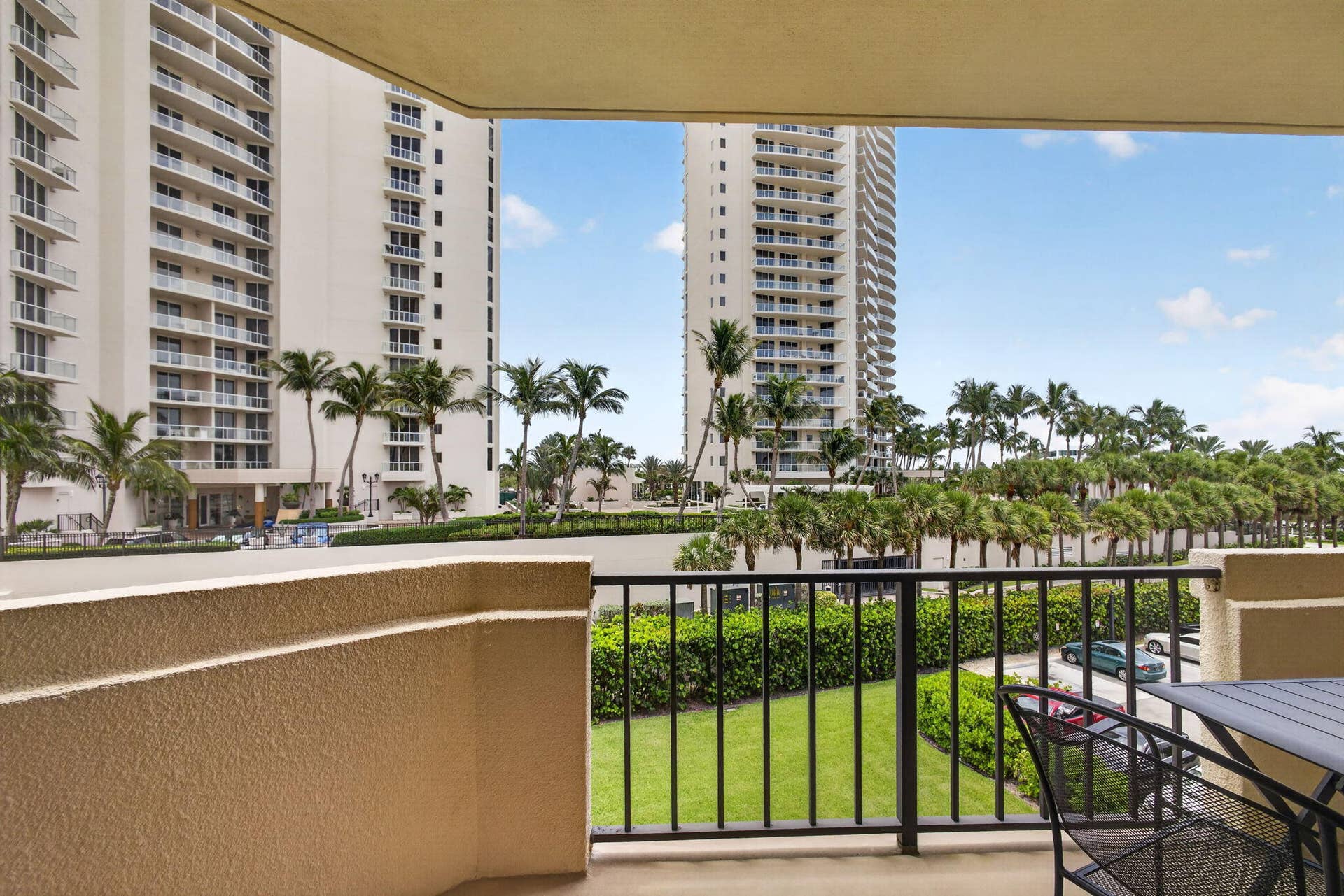 2800 N OCEAN Drive, #B-4A, Singer Island, FL 33404 42-web-or-mls-5D1A4066