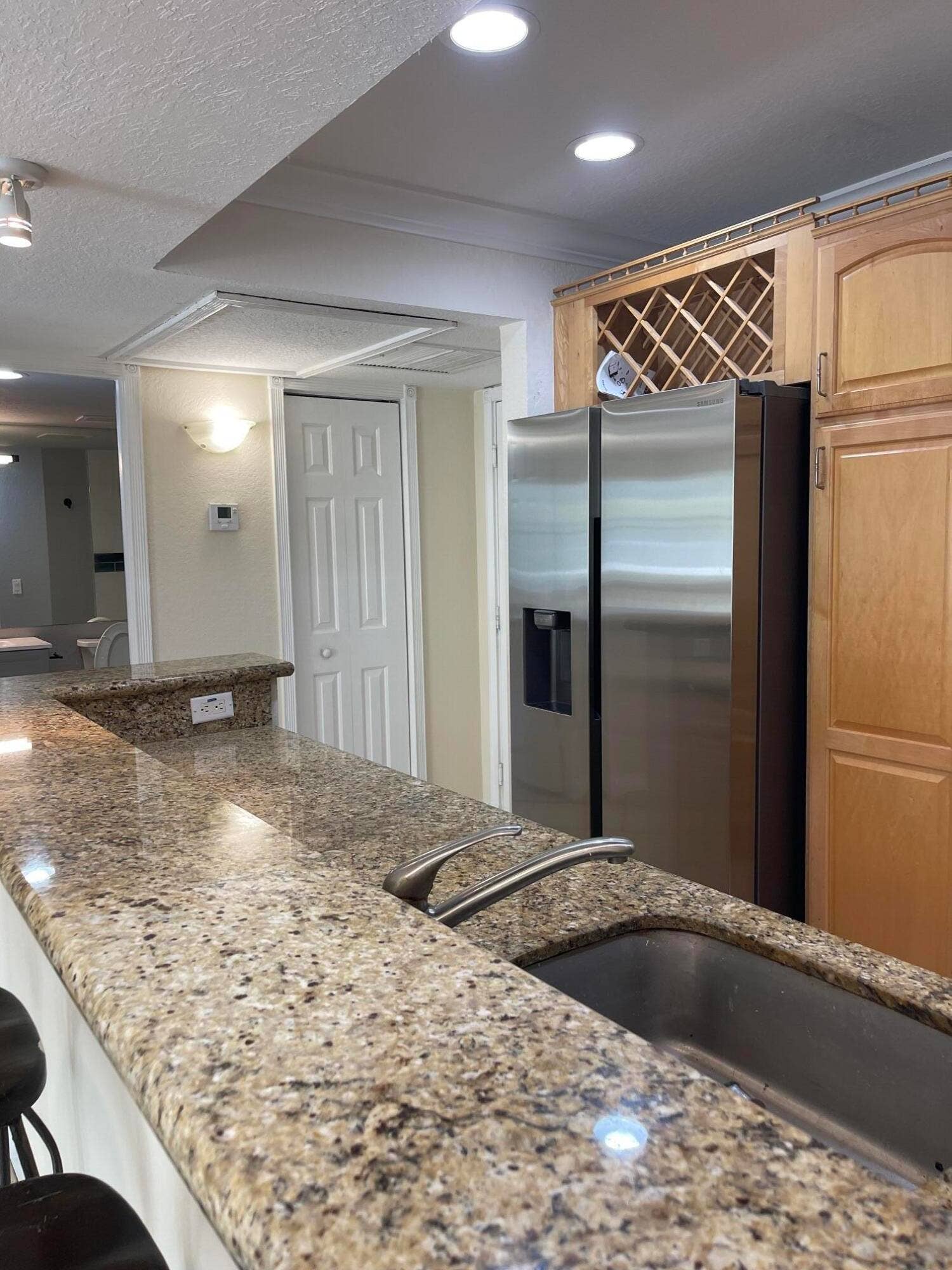 1515 E BROWARD Boulevard, #221, Fort Lauderdale, FL 33301 IMG_5967