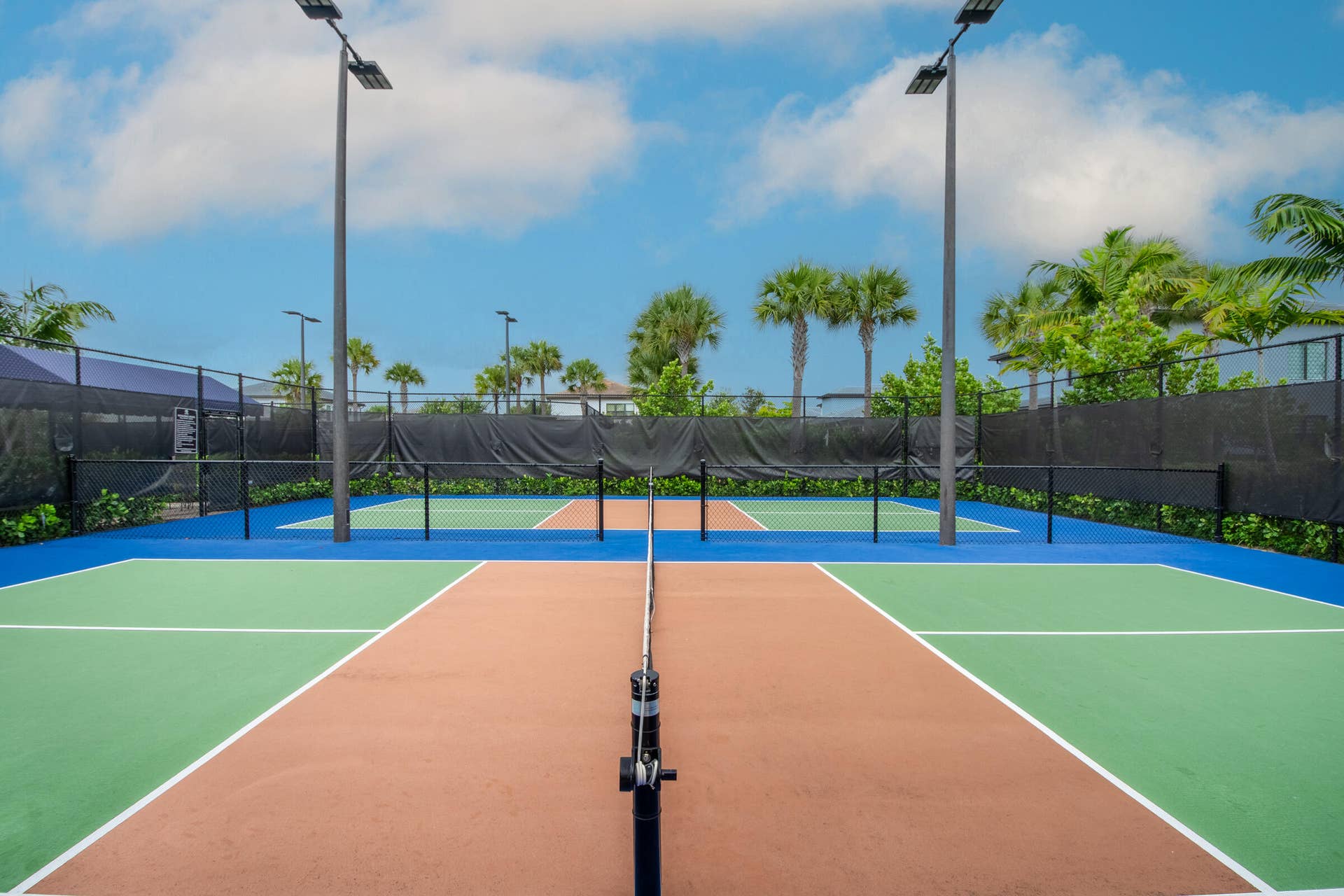 4486 Appleton Circle W, Oakland Park, FL 33309 Numerous Pickleball Courts
