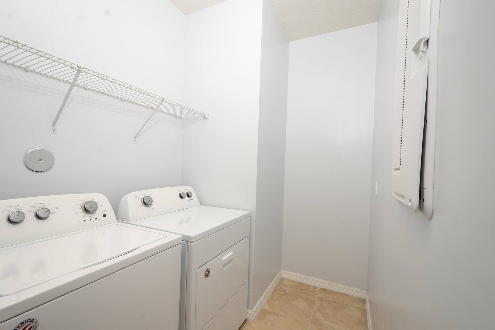 4486 Appleton Circle W, Oakland Park, FL 33309 Spacious Laundry Room on the Second Level