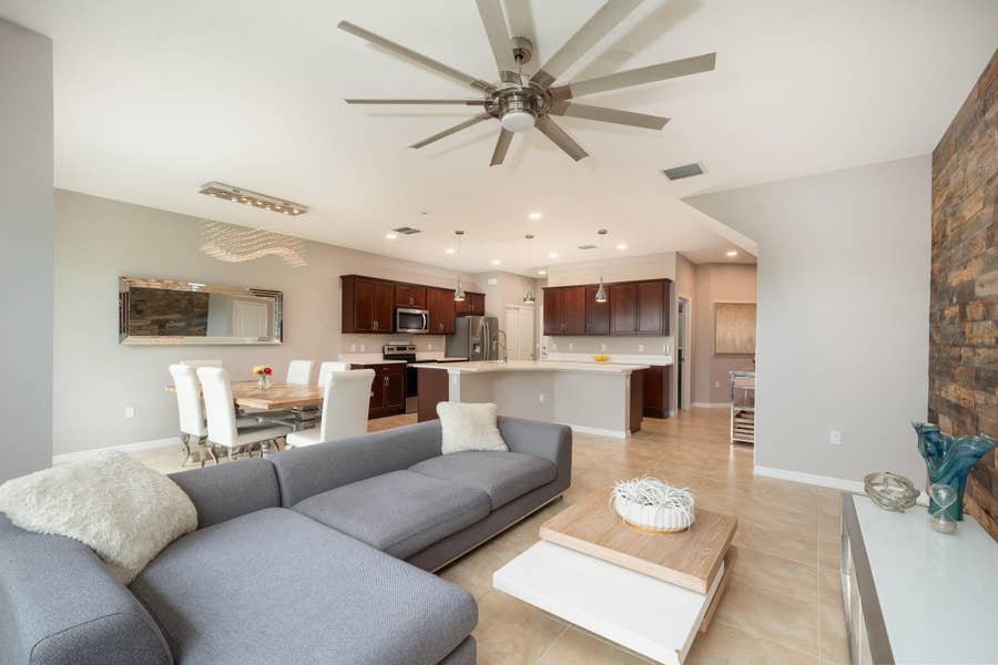 Property photo for 4486 Appleton Circle W, Oakland Park, FL