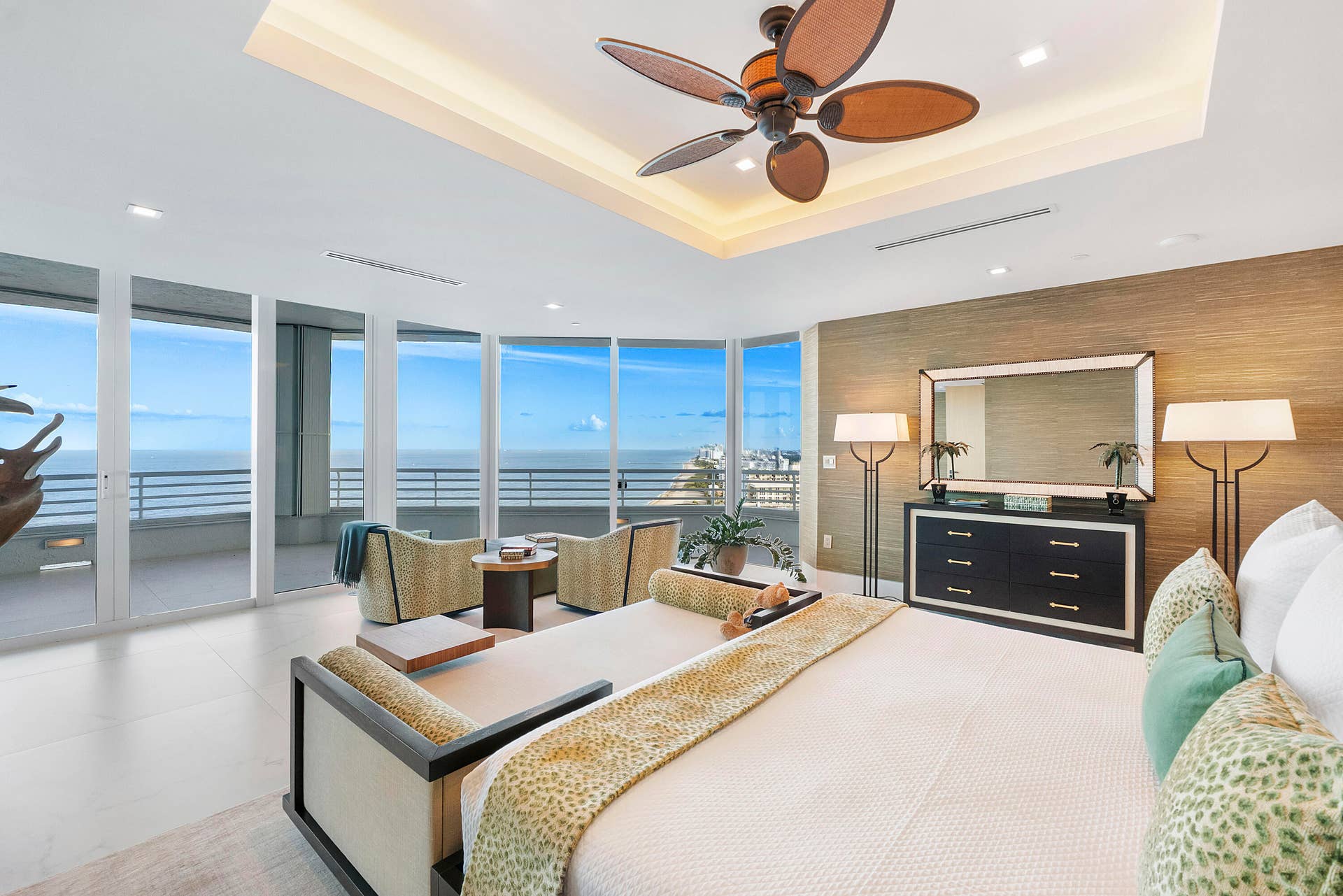 1700 S OCEAN Boulevard, #PH B-D, Lauderdale By The Sea, FL 33062 1700 S Ocean Blvd PH B_046