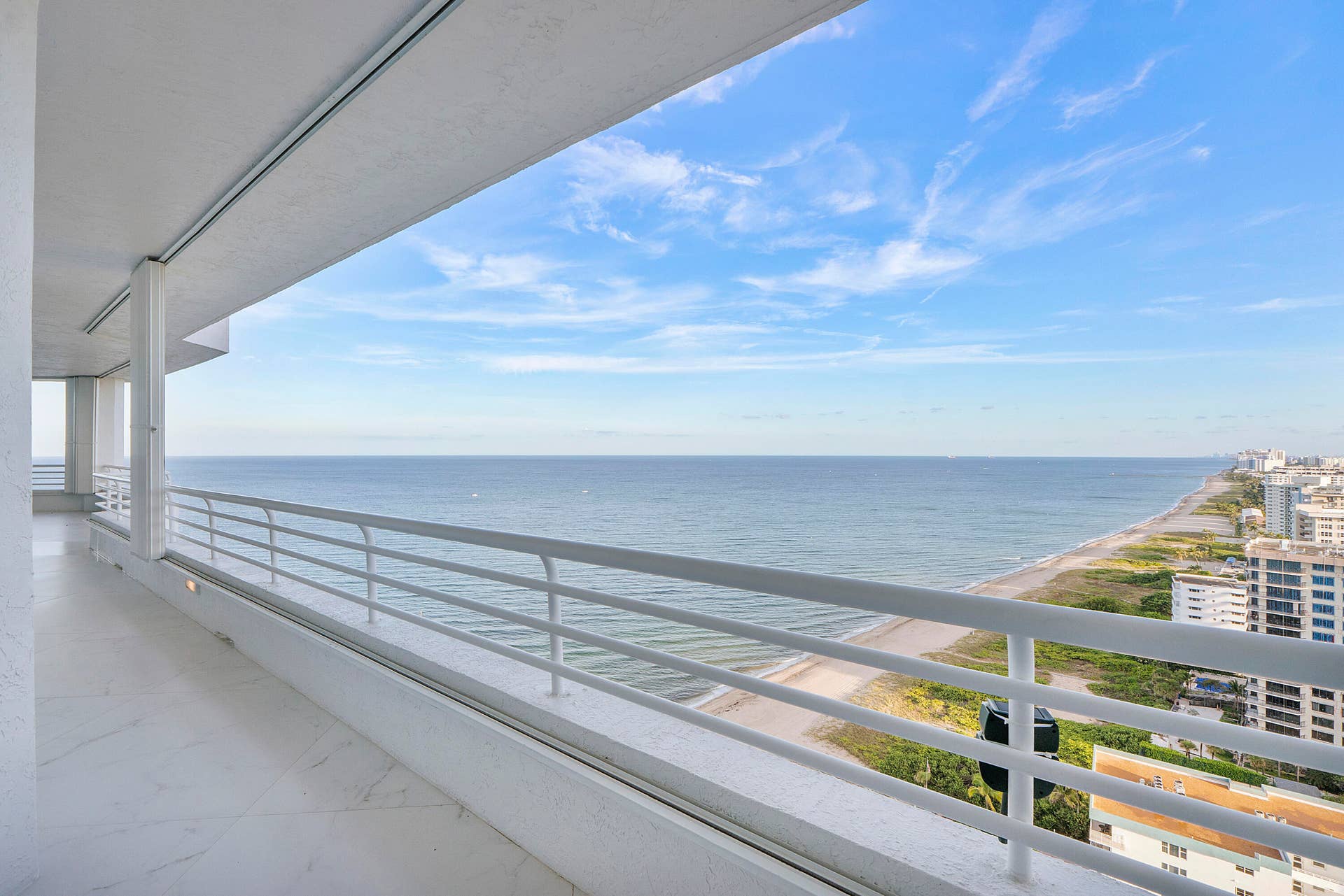 1700 S OCEAN Boulevard, #PH B-D, Lauderdale By The Sea, FL 33062 Every day is sunny in Lauderdale by the sea, Can you see the sun coming down on the horizon?