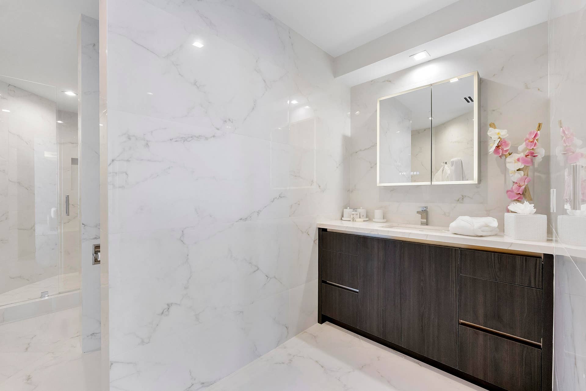 1700 S OCEAN Boulevard, #PH B-D, Lauderdale By The Sea, FL 33062 The rosewood room offers Floor to ceiling European porcelain bathrooms with real oak wooden soft close cabinetry, modern vanities and a private water closet