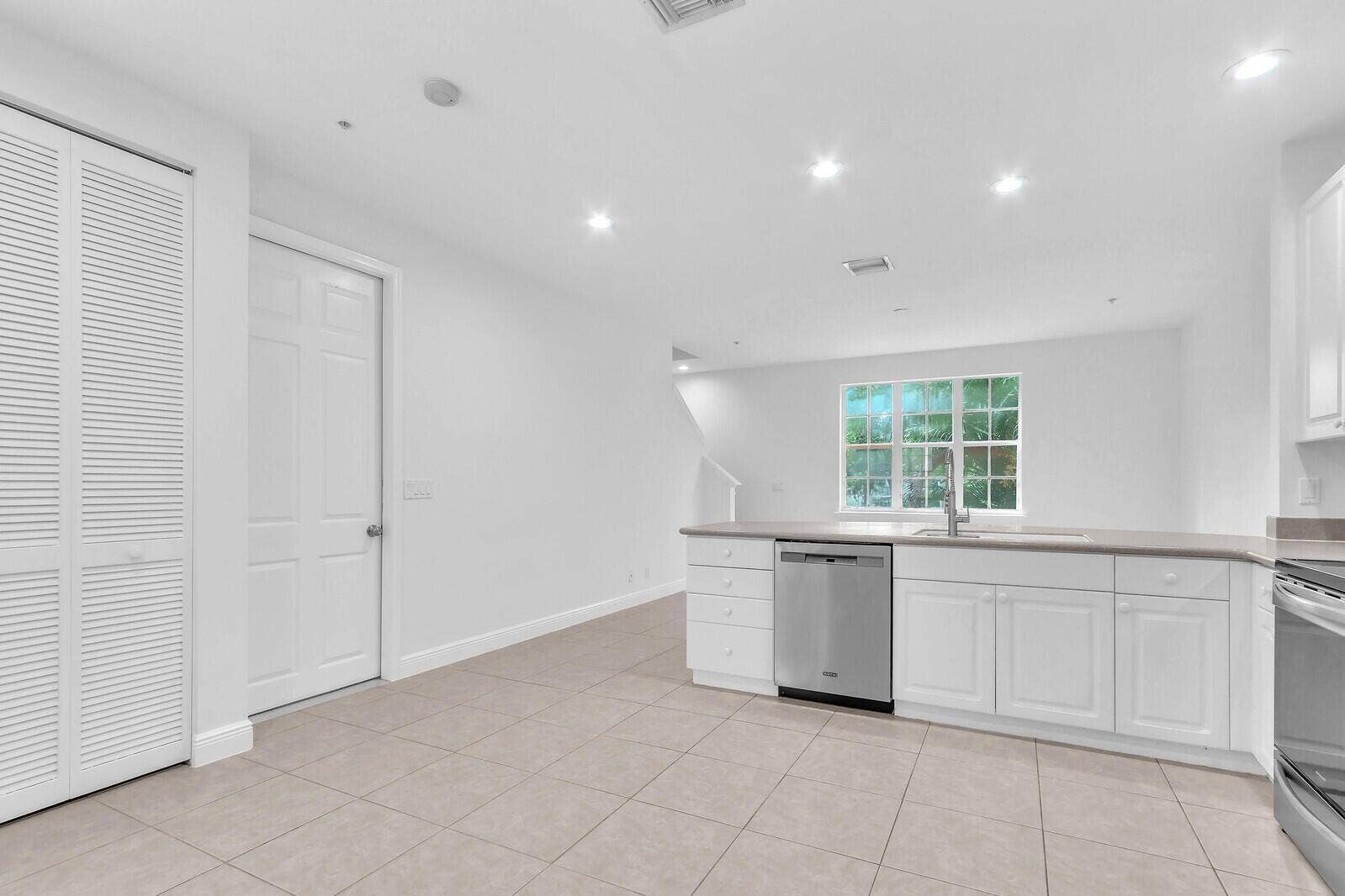 119 Osceola Lane, Jupiter, Jupiter, FL 33458 10