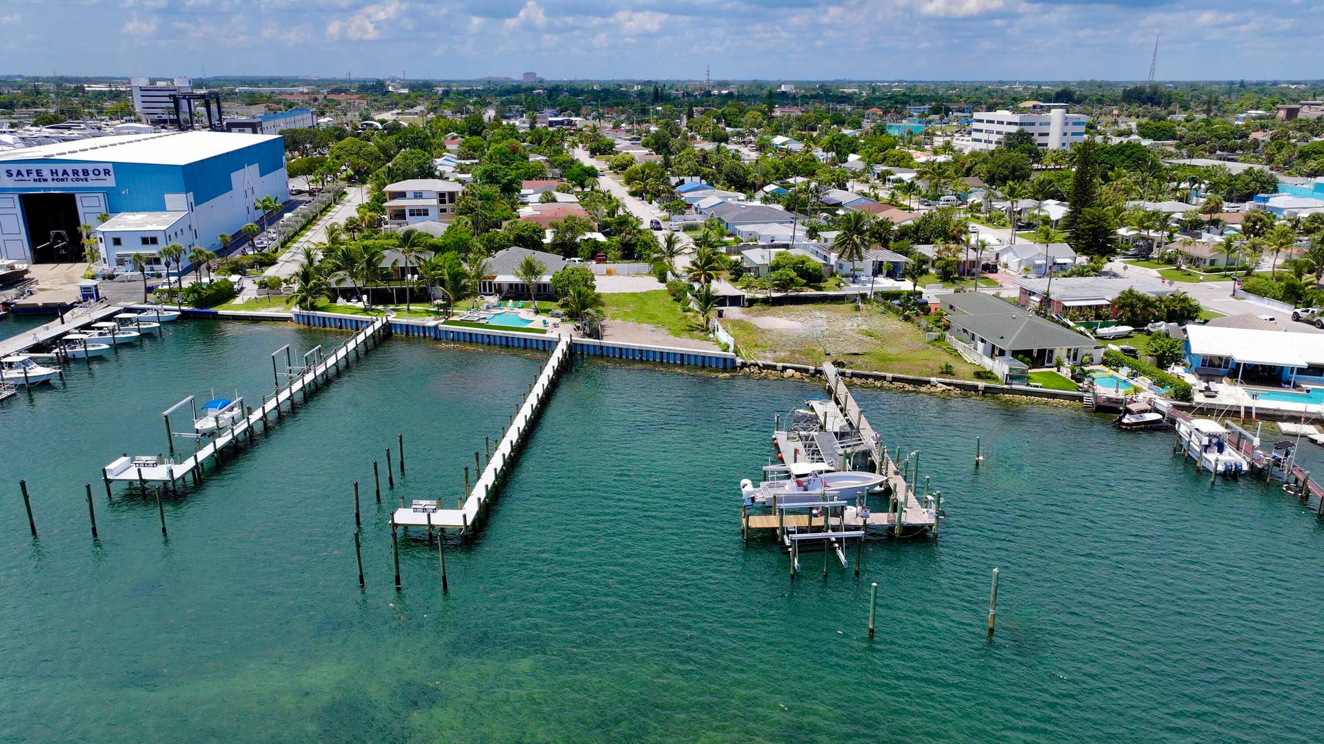 265 E 23RD Street, Riviera Beach, FL 33404 dji_fly_20260820_131518_0775_17872464383