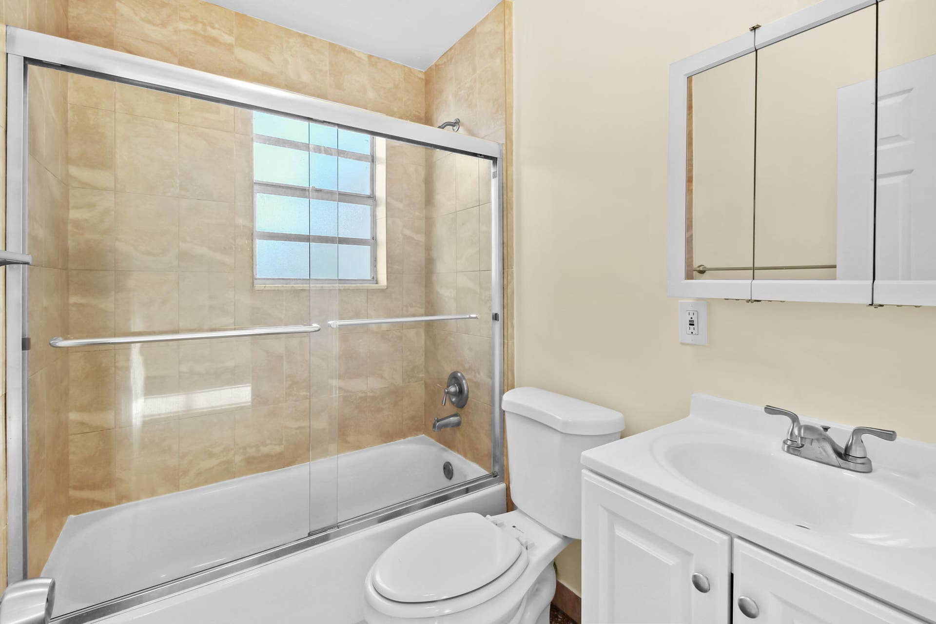 4546 CARVER Street, Lake Worth, FL 33463 24-web-or-mls-IMG_8858