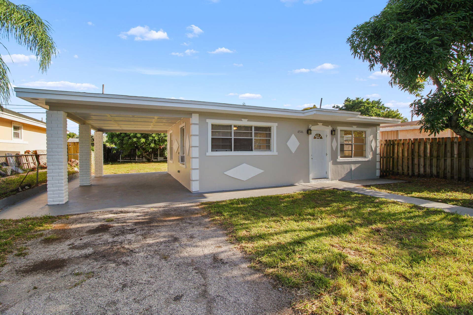 4546 CARVER Street, Lake Worth, FL 33463 4-web-or-mls-IMG_8811