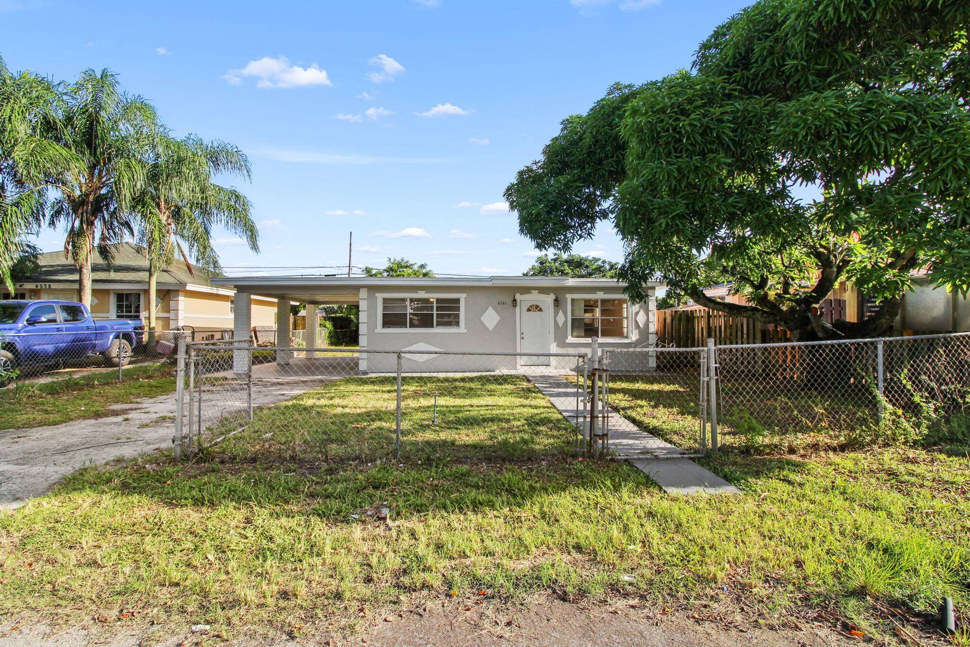 4546 CARVER Street, Lake Worth, FL 33463 2-web-or-mls-IMG_8805