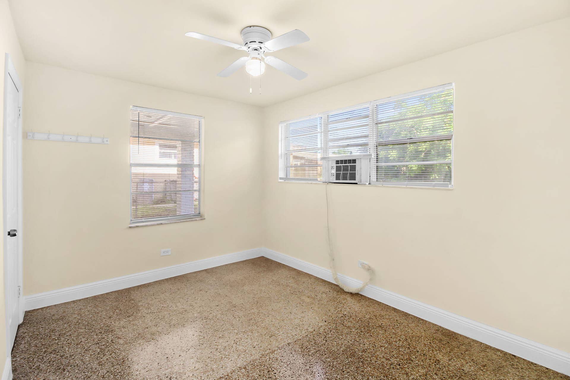 4546 CARVER Street, Lake Worth, FL 33463 25-web-or-mls-IMG_8849