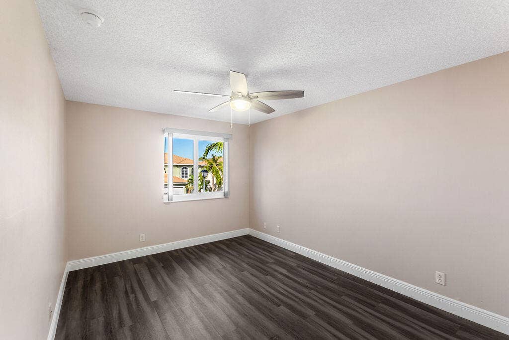 6384 Adriatic Way, West Palm Beach, FL 33413 Image18